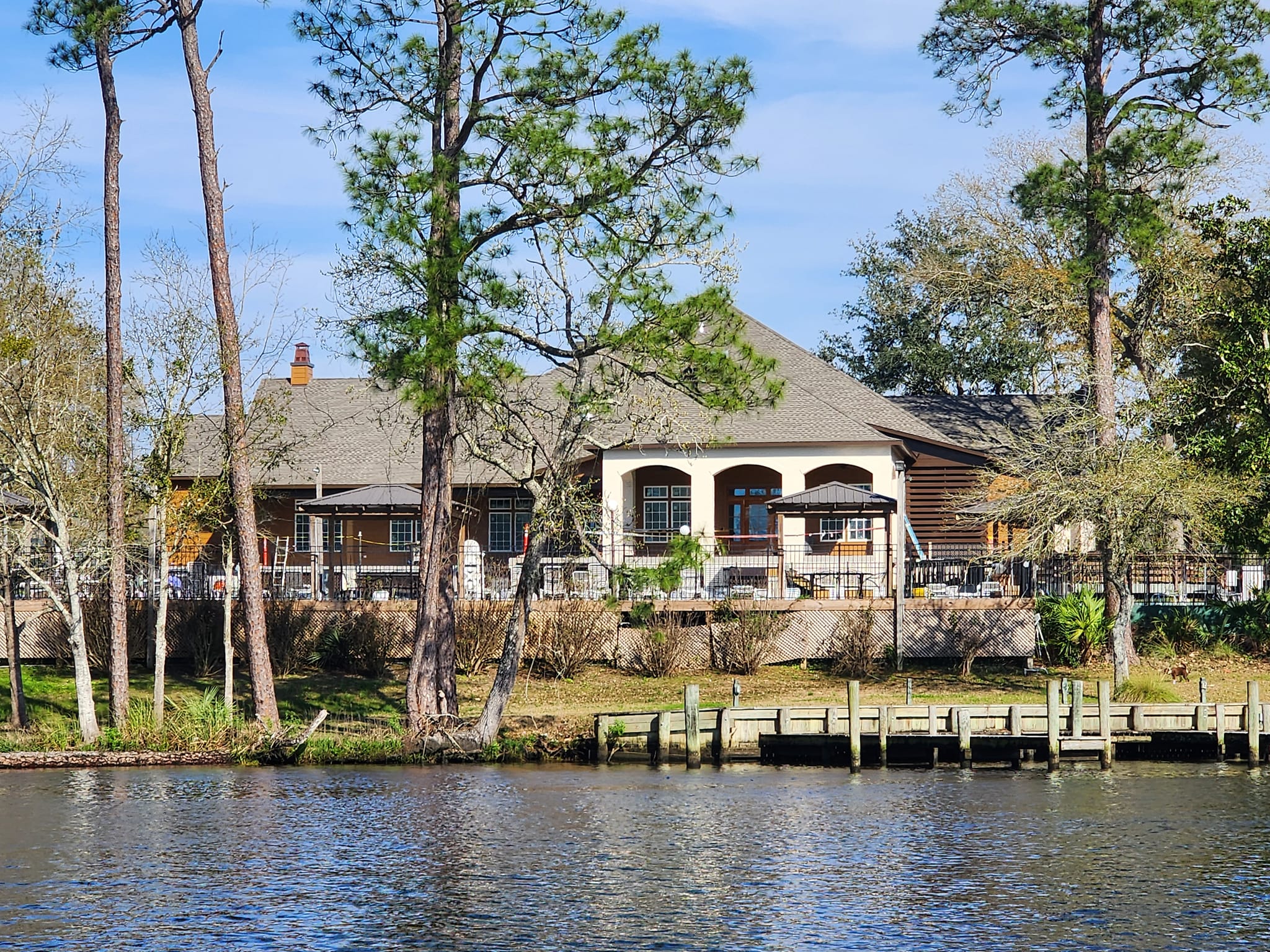 Bayou Bluff Tennis Club